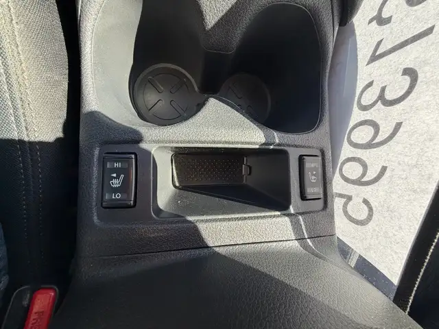 2017 Nissan ROGUE - Photo 24
