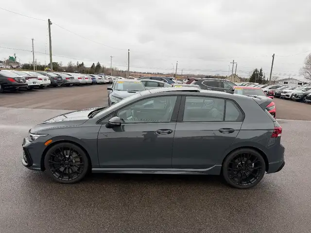 2026 Volkswagen Golf - Photo 8