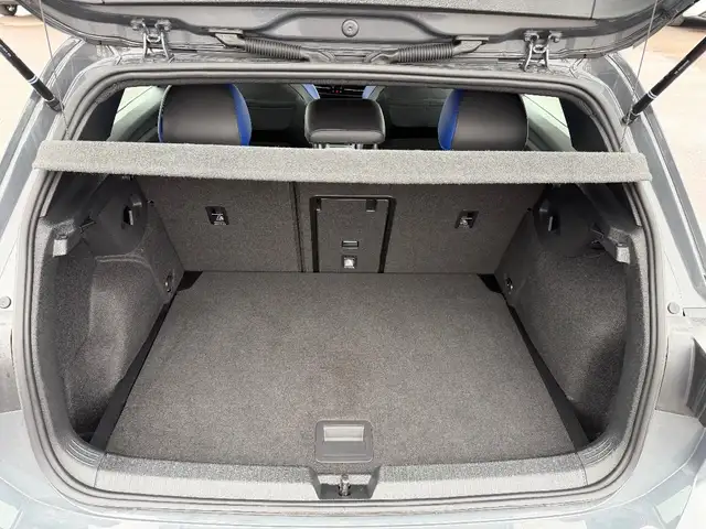 2026 Volkswagen Golf - Photo 9