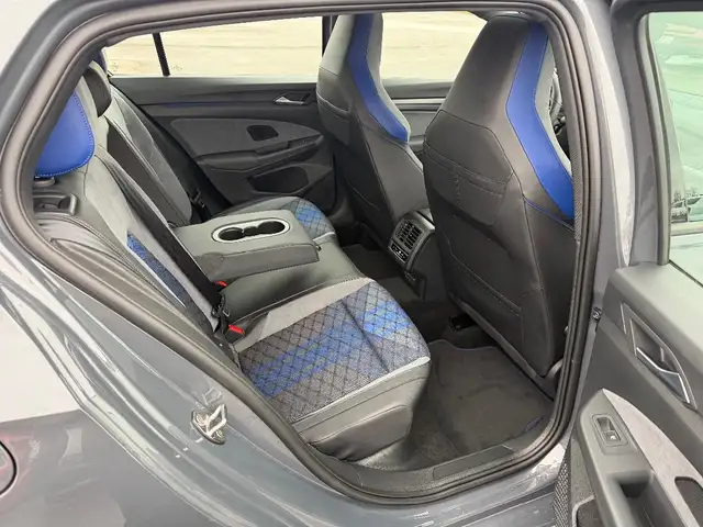 2026 Volkswagen Golf - Photo 16