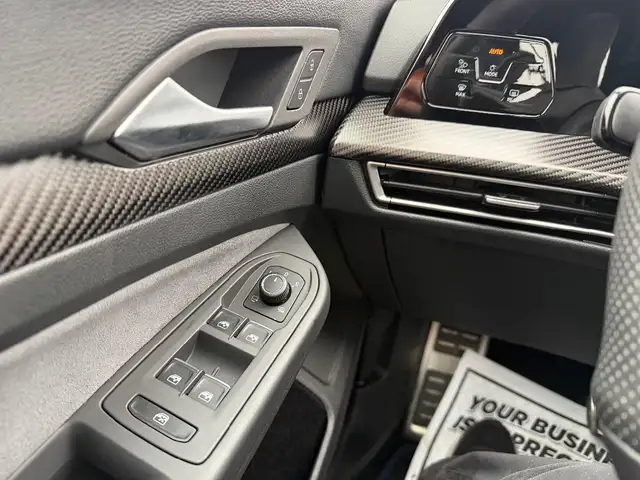 2026 Volkswagen Golf - Photo 21