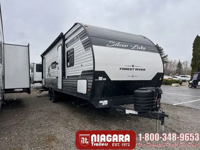 2025 EAST TO WEST SILVER LAKE 2700BH Travel Trailer