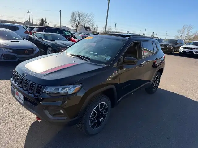 2024 Jeep COMPASS - Photo 3