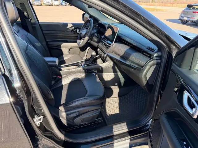 2024 Jeep COMPASS - Photo 10