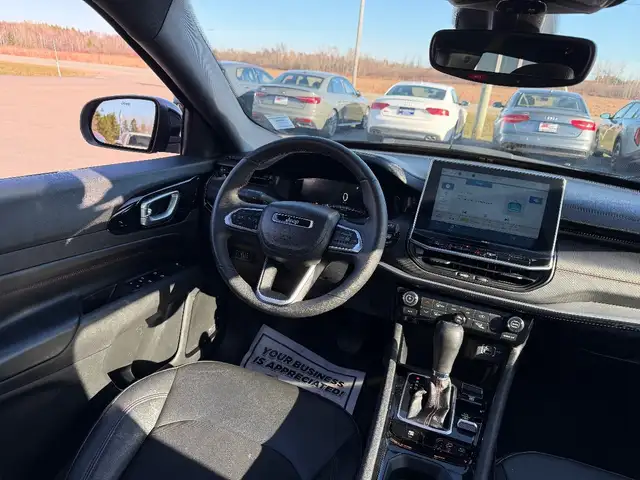 2024 Jeep COMPASS - Photo 11