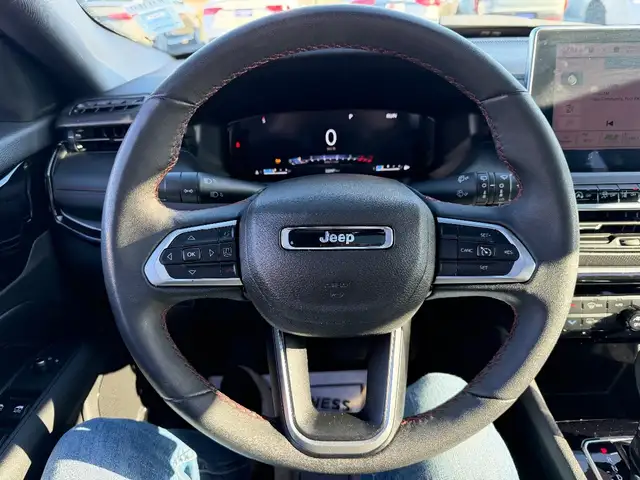 2024 Jeep COMPASS - Photo 21