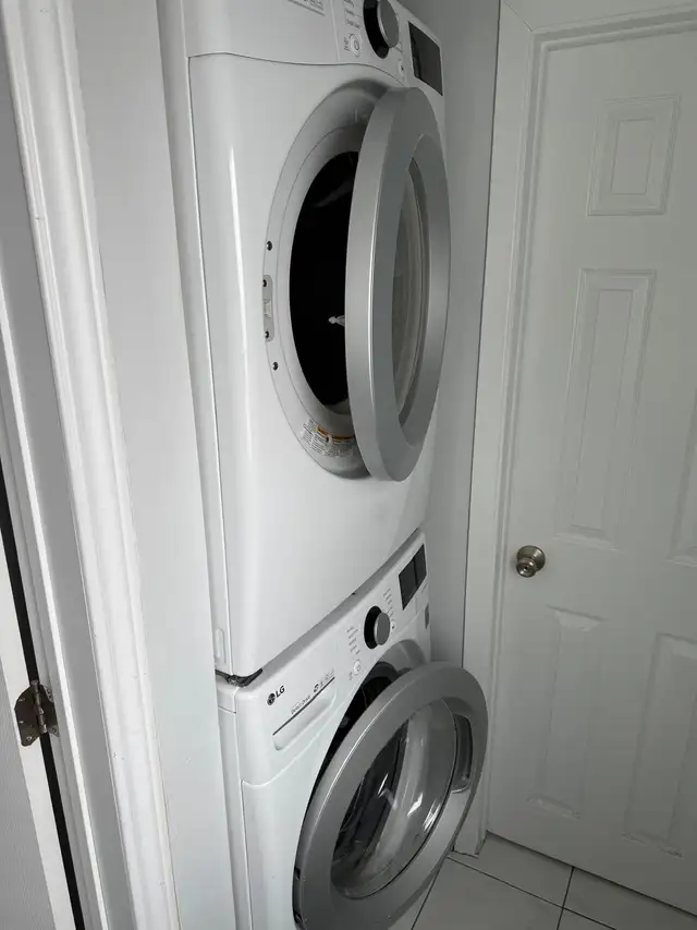 Room Available for Rent This Summer! - Photo 7