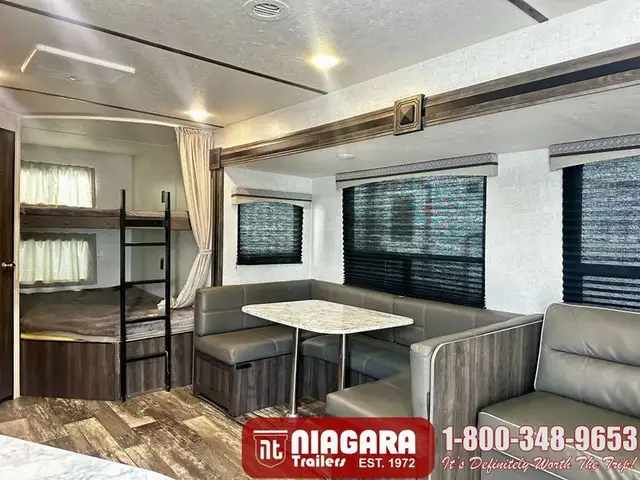 2020 STARCRAFT AUTUMN RIDGE 27BHS Travel Trailer - Photo 9