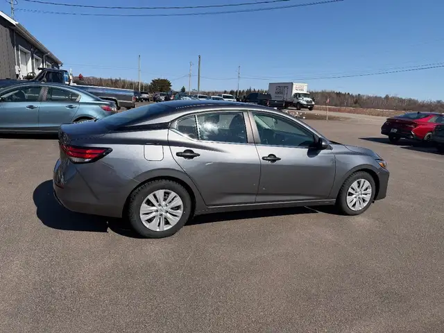 2024 Nissan Sentra - Photo 8