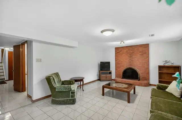 190 Deschene Ave - FOR SALE - Photo 7