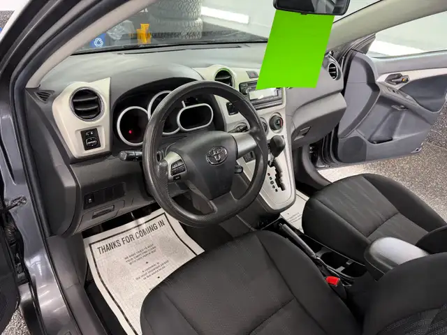 2014 Toyota Matrix - Photo 9