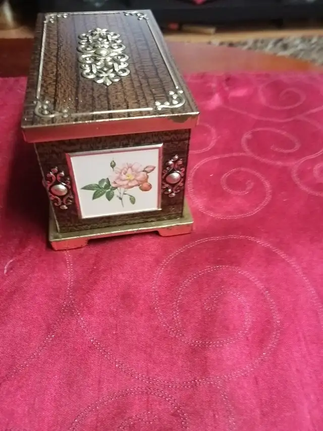 Jewelry box - Photo 3