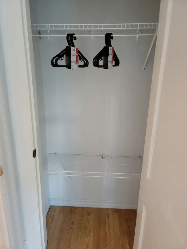 Private&fully furnished bedroom,walking distance to UoW - Photo 2