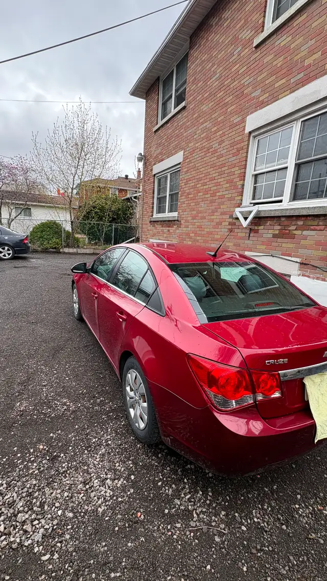 2013 Chevrolte cruze-Turbo LOW mileage - Photo 4