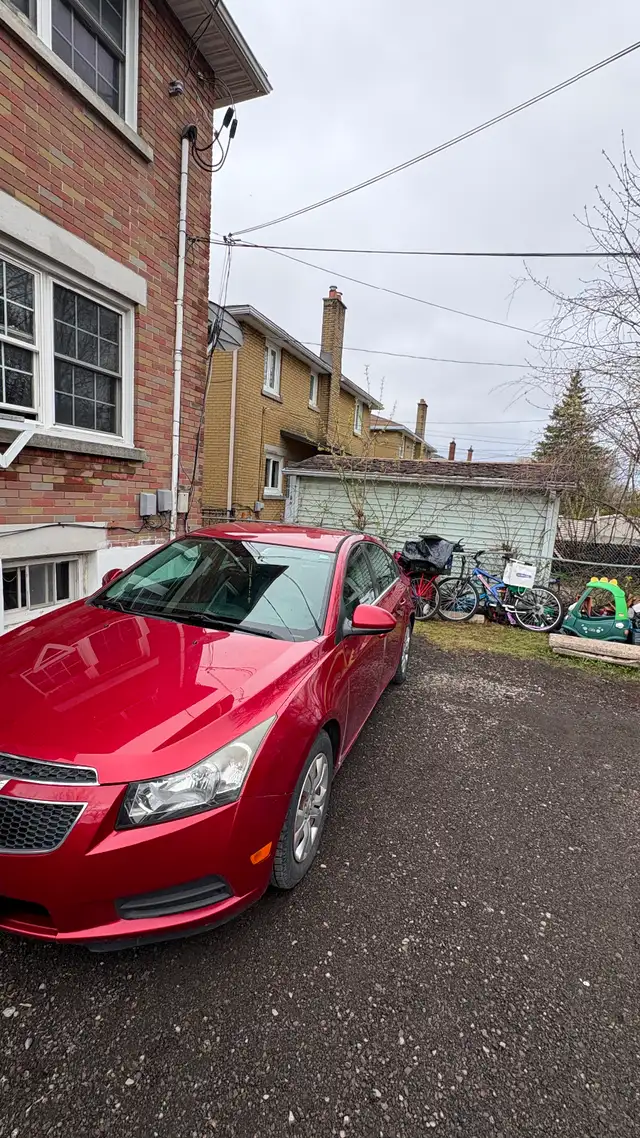 2013 Chevrolte cruze-Turbo LOW mileage - Photo 5