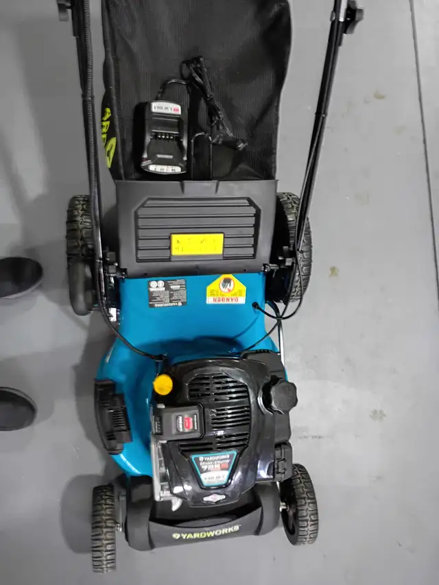 Electric Start Self Propelled Lawn Mowers - Photo 5