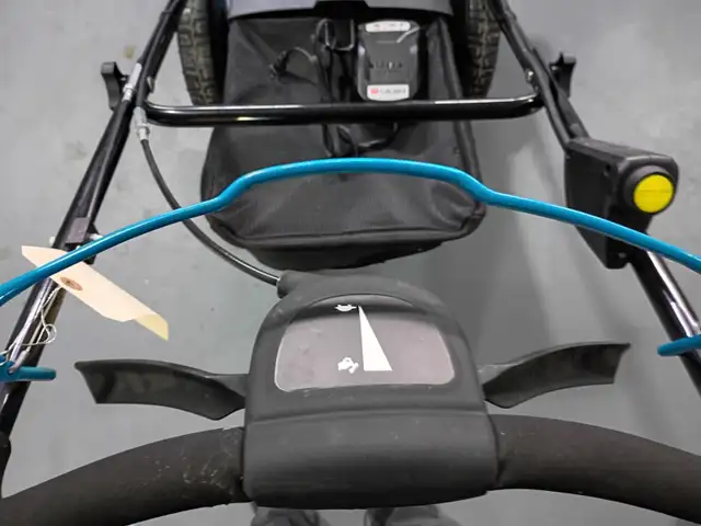 Electric Start Self Propelled Lawn Mowers - Photo 6