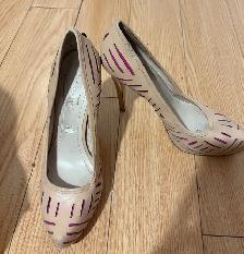 women heels /boots /sandals  used size 10  for trade read post