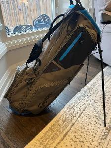 Taylormade Flextech Crossover Stand Bag