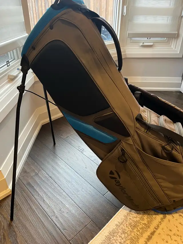 Taylormade Flextech Crossover Stand Bag - Photo 2