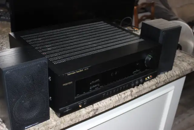 VINTAGE Harman Kardon AVR 40 Receiver - Photo 2