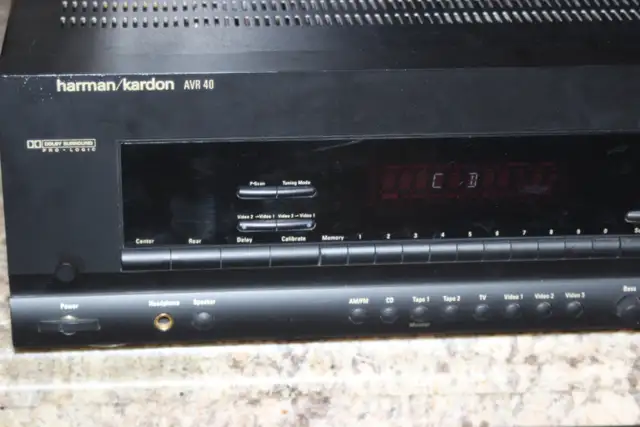 VINTAGE Harman Kardon AVR 40 Receiver - Photo 5