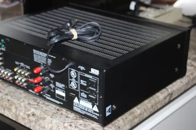 VINTAGE Harman Kardon AVR 40 Receiver - Photo 9