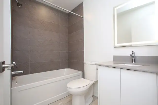 New Townhouse for rent - Photo 6