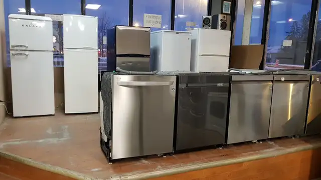 lave-vaisselle-refrigerateur-cuisiniere-laeuse-sechseuse