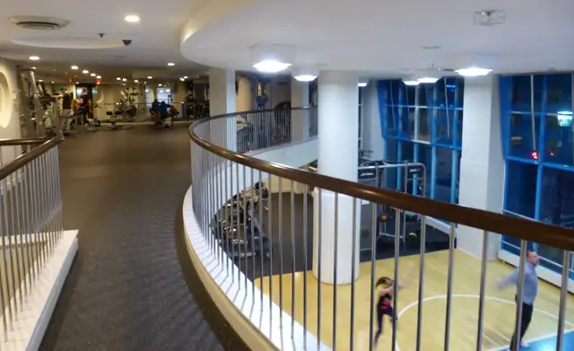 FURNISHED ROOM PVT BATHROOM IN DNTN CONDO W/ GREAT VIEW APR 29 - Photo 5