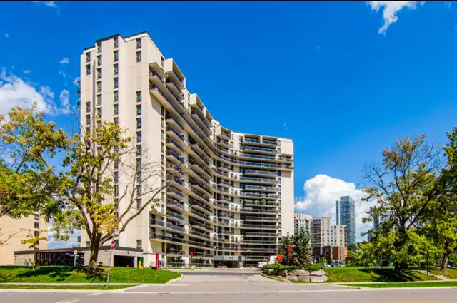 Private master bedroom available from 1st May 2026 - Photo 10
