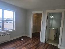 HUGE 2BR - BEST VALUE & PRIME LOCATION-Cornwall - Photo 6