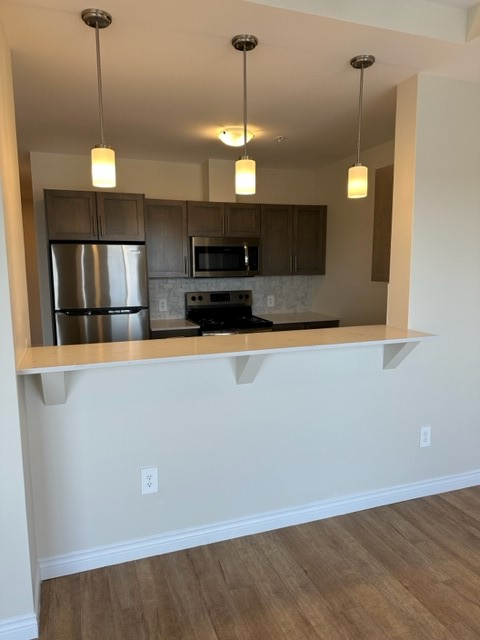 2 Bedrooms Available - Photo 8