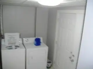 Basement Suite Southside Edmonton 10741 75 Ave - Photo 8