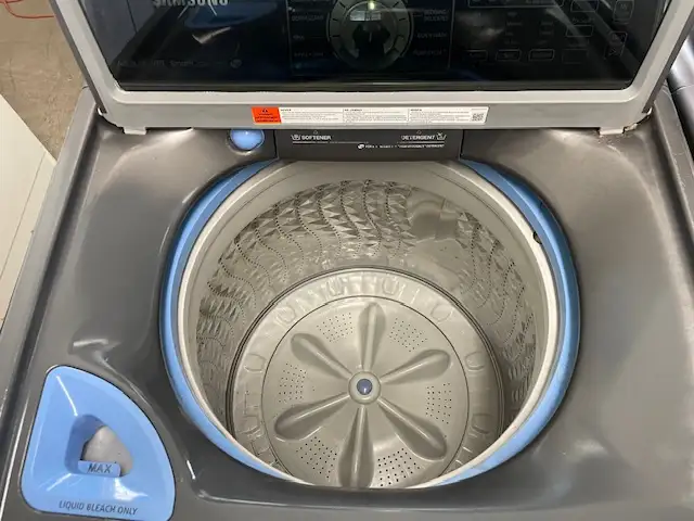 Laveuse sécheuse top load grises grande capacité Samsung - Photo 3