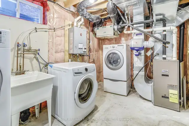 Oshawa full house rent. 3 1 bdrm& 4 wshrm, $3300 July1st - Photo 8