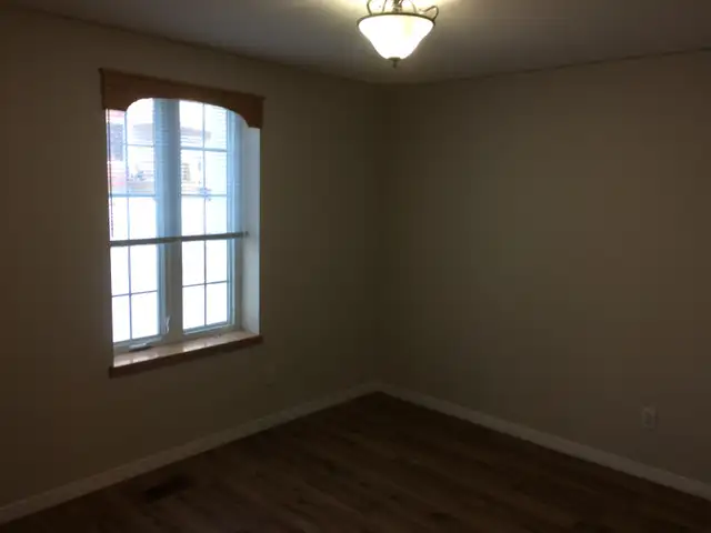 Fresh Clean One Bedroom Apartment