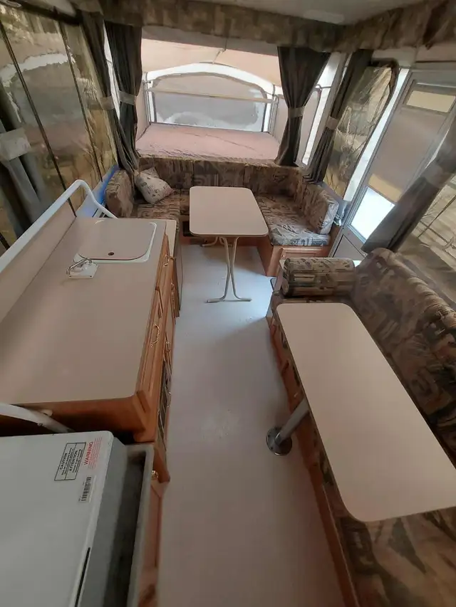 2001 Starcraft Tent Trailer For Sale - Photo 2