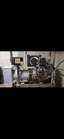 6 Cylinder 125 KW Iveco Diesel Generator