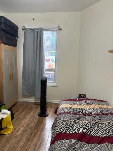 Furnished 3 bedroom downtown for rent! Close to TTC, groceries