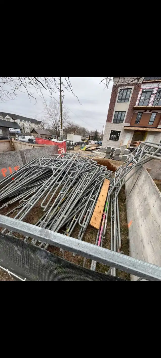 free scrap metal pick up 647-920-7509