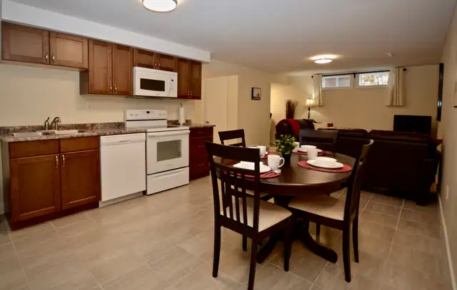 Fully Furnished 2 Bed Suite For Rent in Drayton Valley - Photo 2
