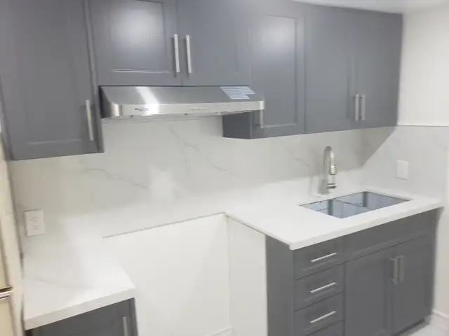 Room for rent near Humber college - Photo 6