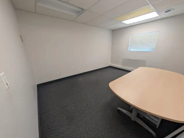 Office space for rent- Penticton - Photo 2