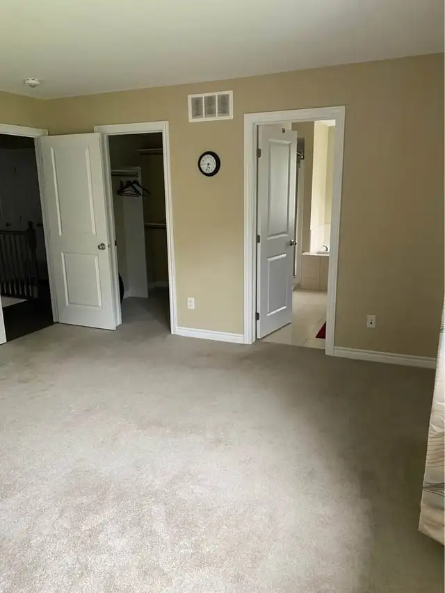 Orleans Master Bedroom with Private Bathroom $1050 - Photo 4