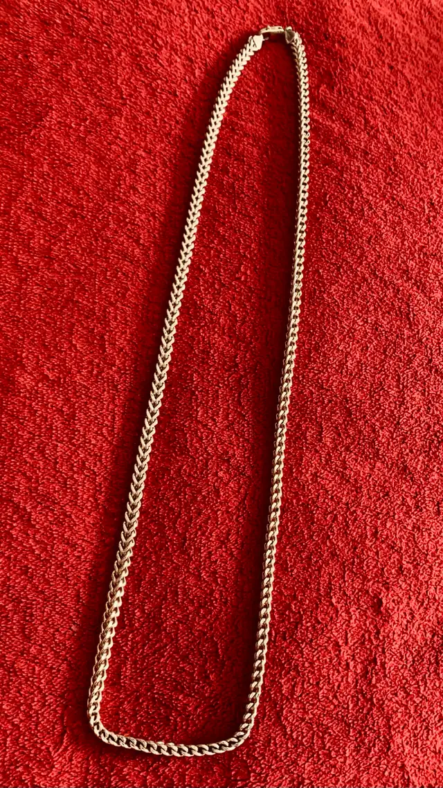 GOLD CHAIN 10K BEAUTIFUL - 43 grams - 30.5cm long