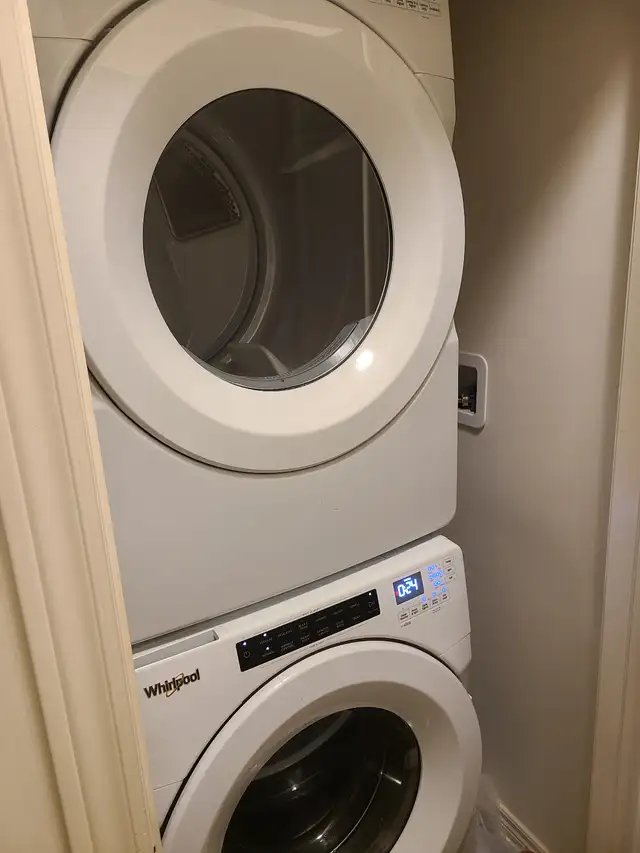 $500 - Room for rent (L7A 5A7) - - Photo 4