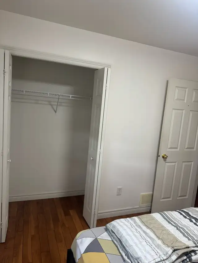 Room for rent - Photo 3