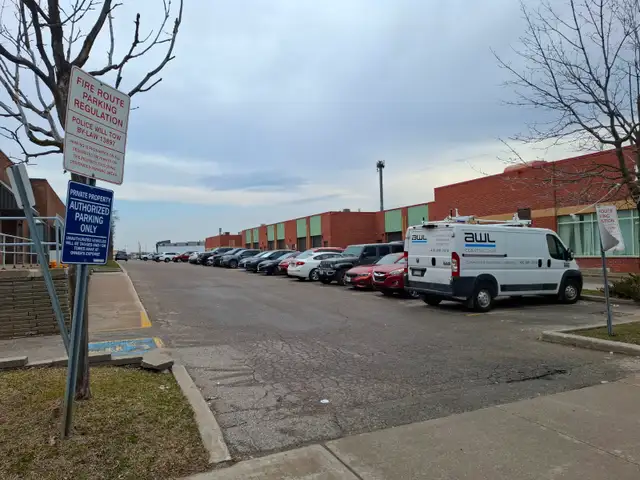 1400 sqft Office Warehouse/Storage for rent | $2000/Month - Photo 2