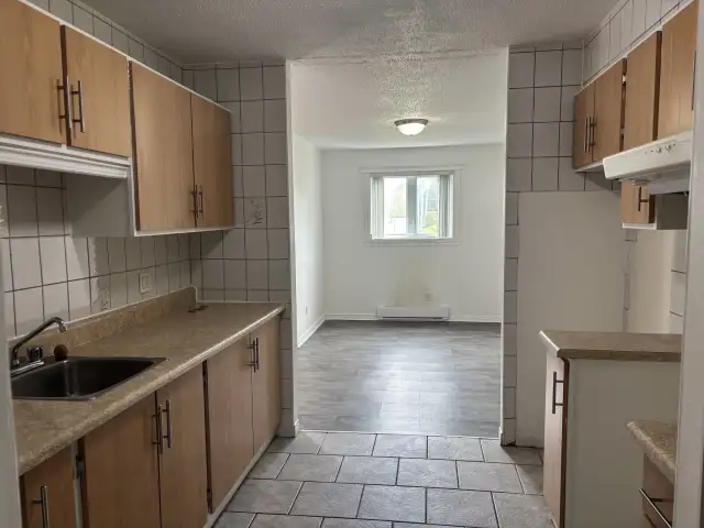 Beau grand 5 1/2, Lévis , 3e étage juillet - Photo 15